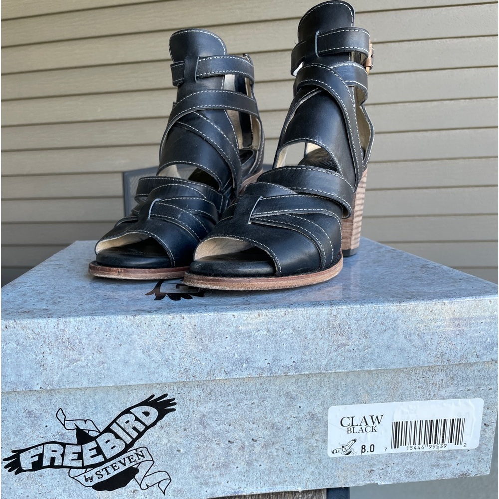 Freebird Claw. Block heel sandal. Retired style.